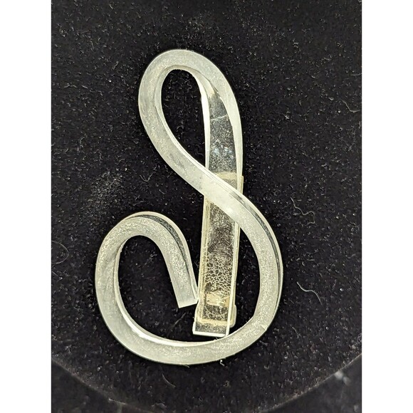 Vintage lucite pin - Picture 1 of 4